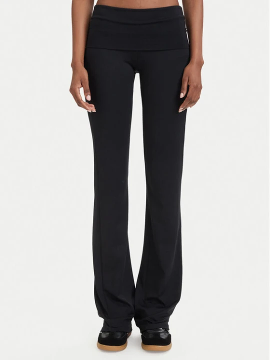 Zdjęcie produktu Guess Legginsy V6YB24 K4713 Czarny Slim Fit