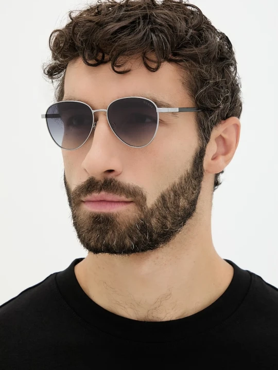 Zdjęcie produktu Guess okulary przeciwsłoneczne srebrny