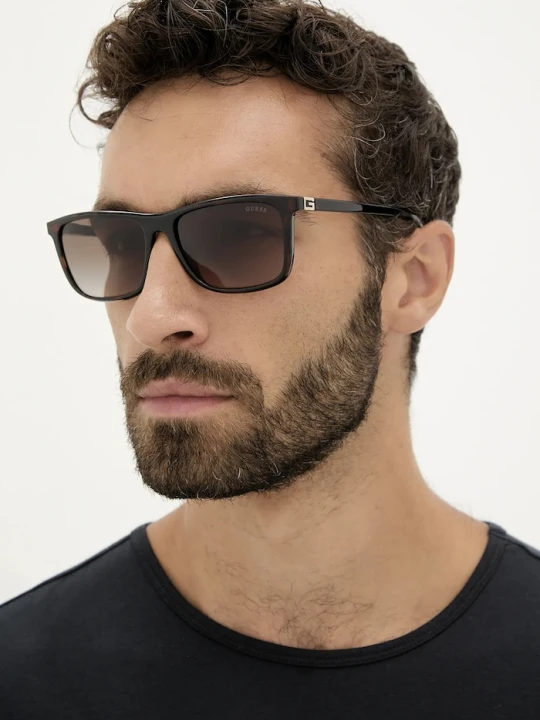Zdjęcie produktu Guess okulary przeciwsłoneczne brązowy