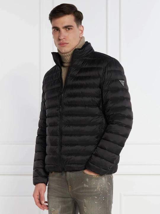 Zdjęcie produktu GUESS Puchowa kurtka | Regular Fit czarny
