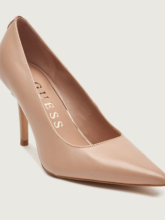 Zdjęcie produktu Guess Skórzane szpilki PRINDY nude