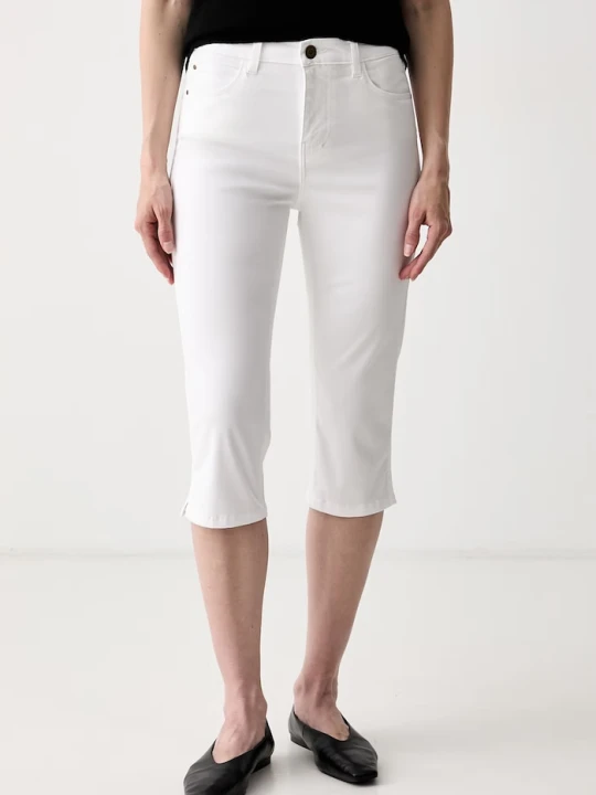 Zdjęcie produktu Guess spodnie capri damskie z lyocellem CAROLYN biały