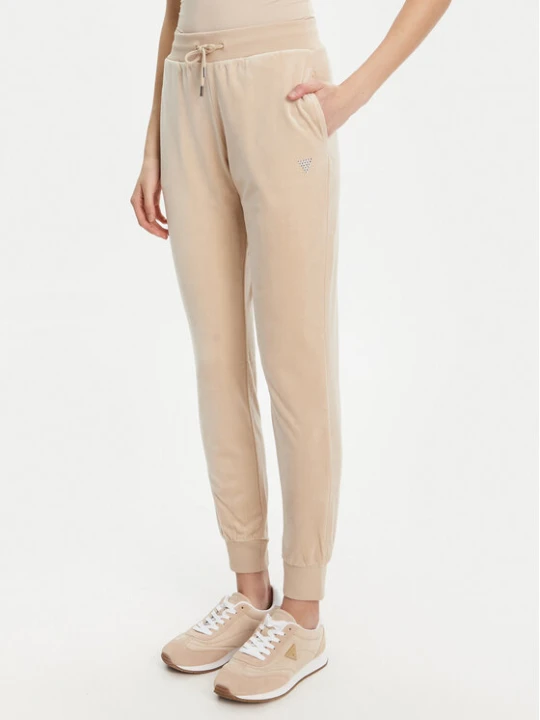 Zdjęcie produktu Guess Spodnie dresowe V3BB27 K0232 Beżowy Regular Fit