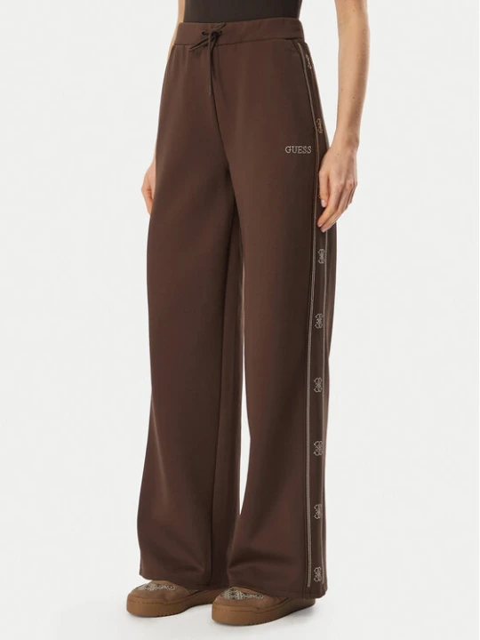 Zdjęcie produktu Guess Spodnie dresowe V5BB12 KCX22 Brązowy Regular Fit