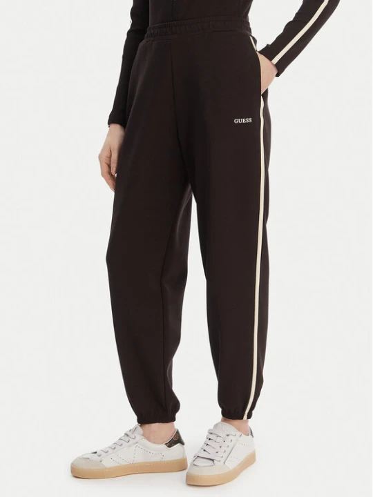 Zdjęcie produktu Guess Spodnie dresowe V6GB02 K2915 Brązowy Regular Fit