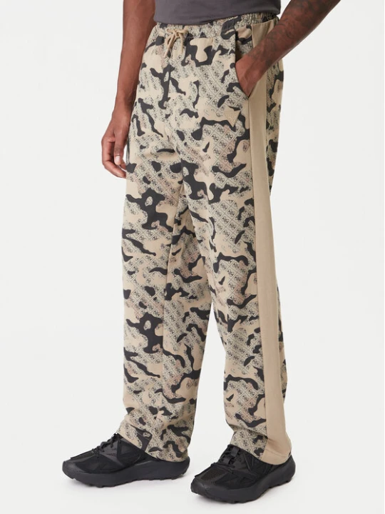 Zdjęcie produktu Guess Spodnie dresowe Z6RB02 K9YI1 Beżowy Regular Fit