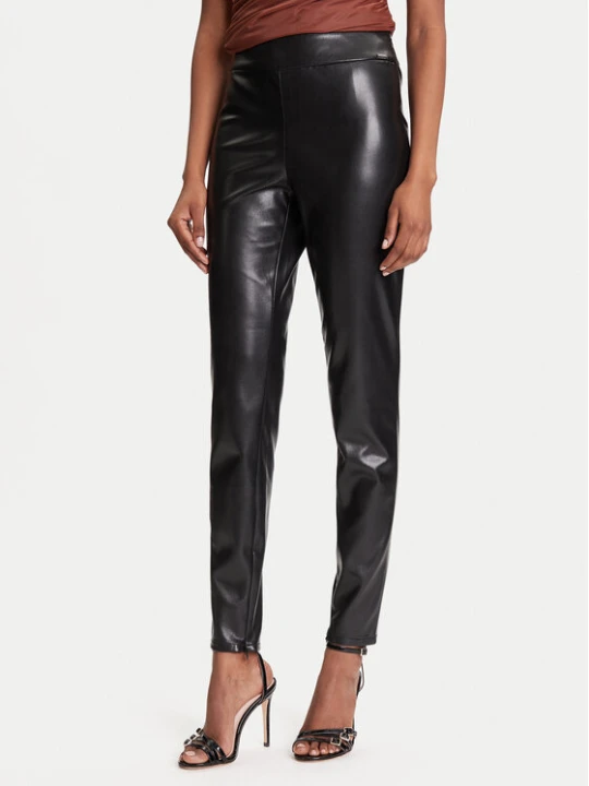 Zdjęcie produktu Guess Spodnie z imitacji skóry New Prescilla Petite W4BB18 WGIK0 Czarny Slim Fit