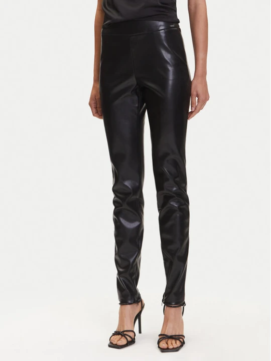 Zdjęcie produktu Guess Spodnie z imitacji skóry New Prescilla Regular W4BB18 WGIK0 Czarny Slim Fit