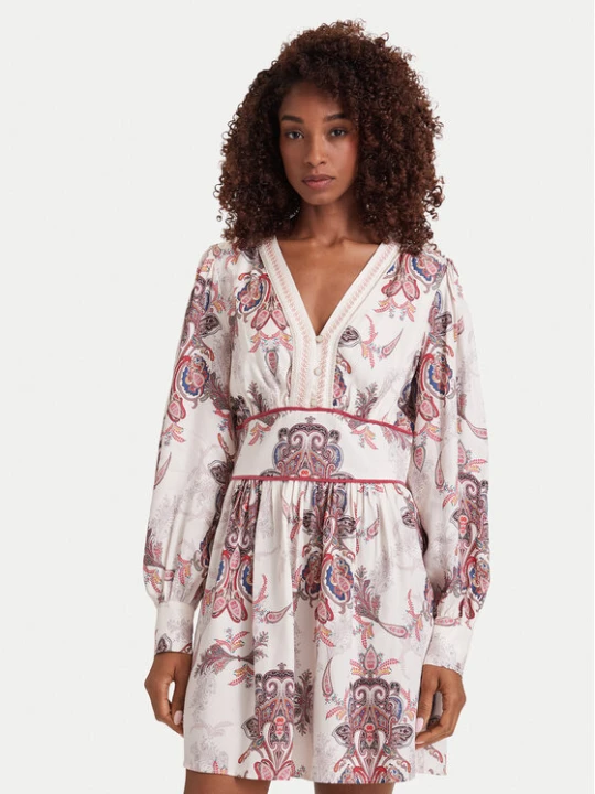 Zdjęcie produktu Guess Sukienka codzienna W6YK24 W2936 Beżowy Regular Fit