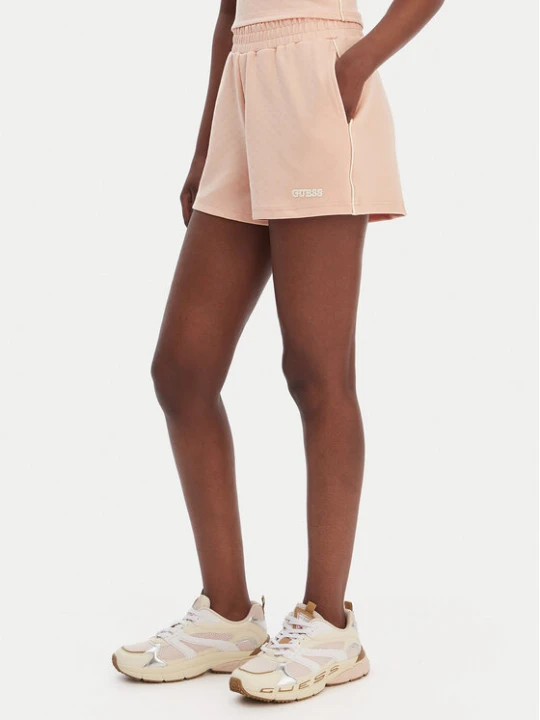 Zdjęcie produktu Guess Szorty sportowe V6GD08 K3004 Pomarańczowy Relaxed Fit