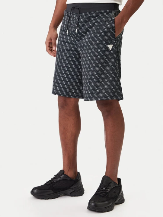 Zdjęcie produktu Guess Szorty sportowe Z4YD03 K7122 Czarny Regular Fit