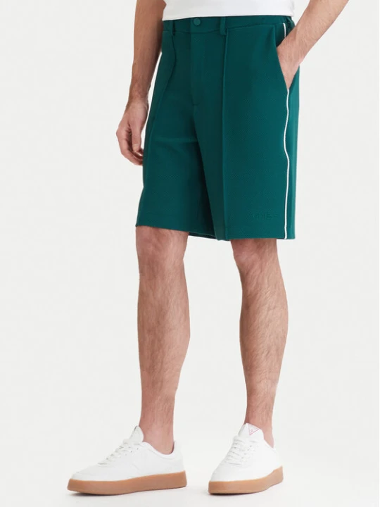 Zdjęcie produktu Guess Szorty sportowe Z6GD11 K3210 Zielony Regular Fit