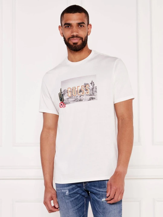 Zdjęcie produktu GUESS T-shirt CACTUS GARDEN | Regular Fit biały