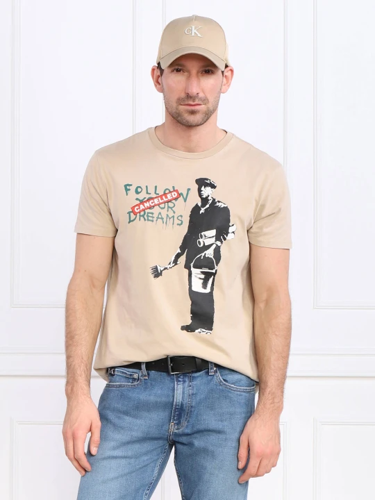 Zdjęcie produktu GUESS T-shirt CANCELLED DREAMS | Regular Fit brązowy