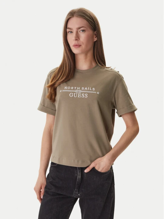 Zdjęcie produktu Guess T-Shirt GUESS x NORTH SAILS W6GI03 K2657 Zielony Relaxed Fit
