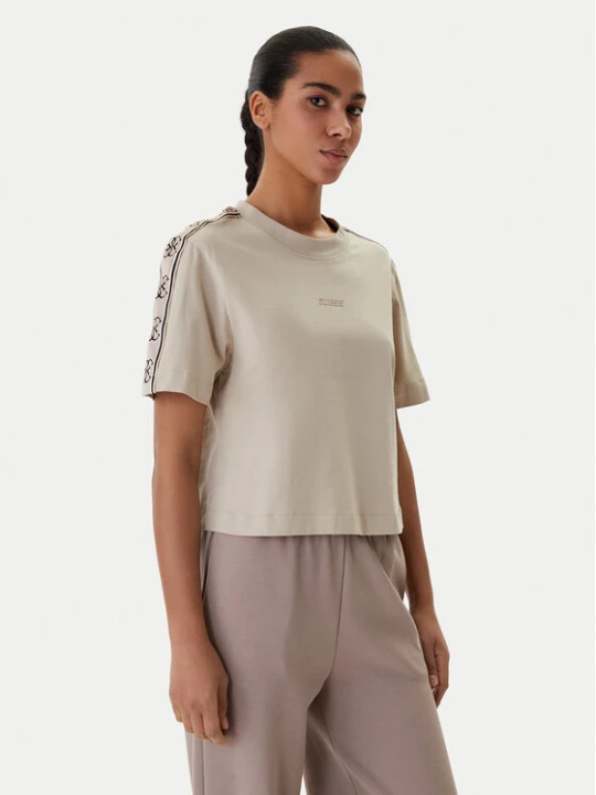 Zdjęcie produktu Guess T-Shirt V3RI08 I3Z14 Beżowy Regular Fit