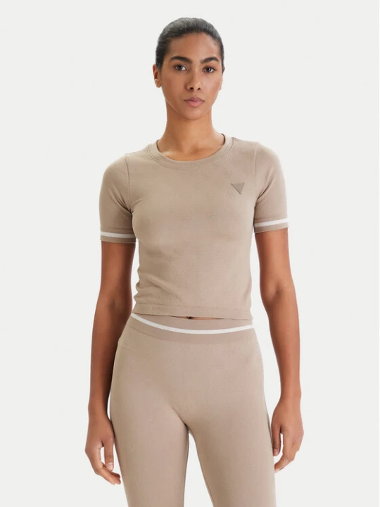 Zdjęcie produktu Guess T-Shirt V6RP02 Z4692 Beżowy Slim Fit