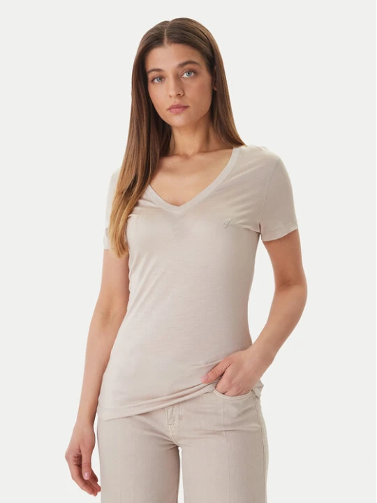 Zdjęcie produktu Guess T-Shirt W5GP31 KCSX2 Beżowy Classic Fit