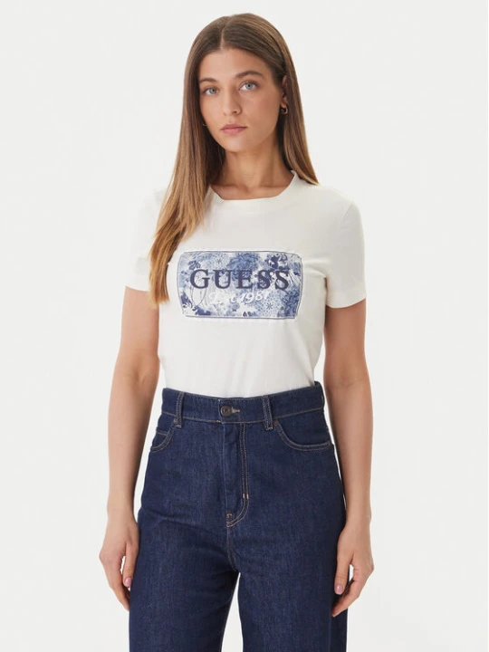 Zdjęcie produktu Guess T-Shirt W6GP02 K2753 Écru Regular Fit Kremowy