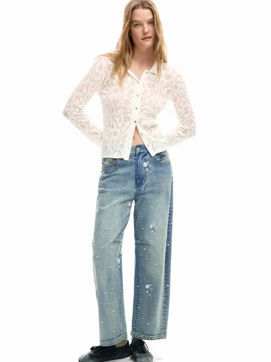 Zdjęcie produktu Jeansy z haftem balloon Desigual niebieski