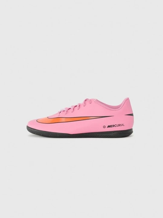 Zdjęcie produktu Halowe buty piłkarskie Nike morelowy