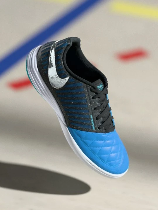 Zdjęcie produktu Halowe buty piłkarskie Nike czarny