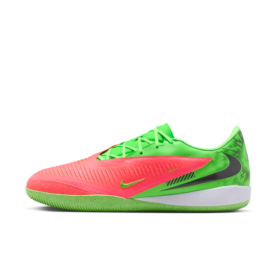 Zdjęcie produktu Halowe buty piłkarskie Nike Phantom 6 Low Academy „Erling Haaland” - Różowy