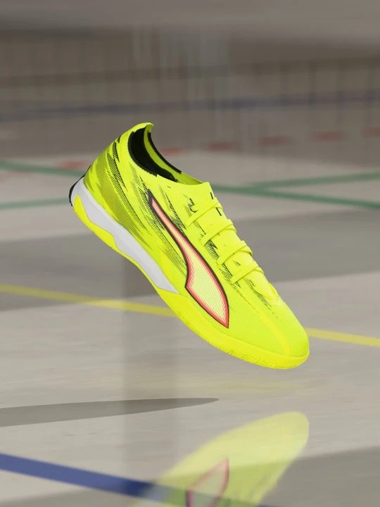 Zdjęcie produktu Halowe buty piłkarskie Puma czarny
