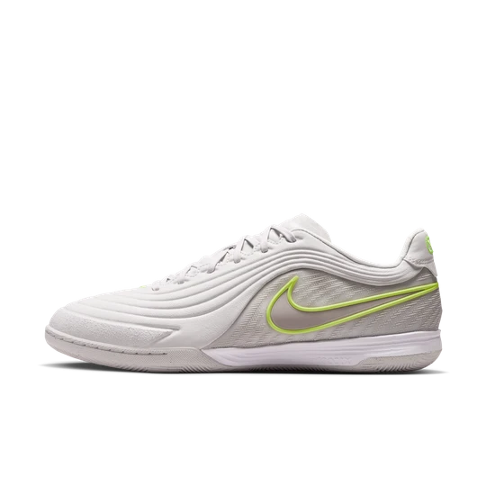 Zdjęcie produktu Halowe buty piłkarskie typu low top Nike Tiempo Reactgato - Szary