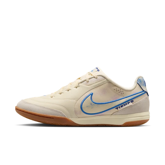 Zdjęcie produktu Halowe buty piłkarskie typu low top Nike Tiempo Streetgato PRM - Biel
