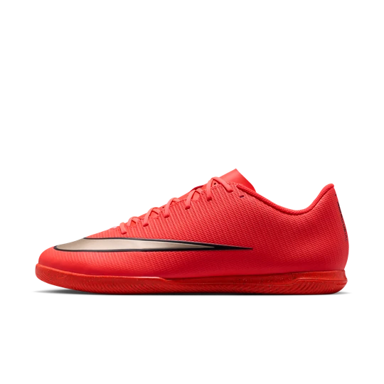 Zdjęcie produktu Halowe buty piłkarskie z niską cholewką Nike Mercurial Vapor 17 Club - Czerwony