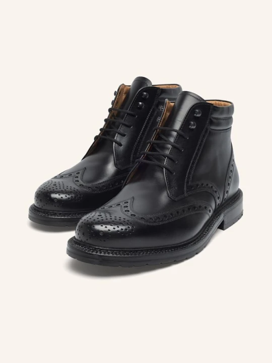 Zdjęcie produktu Heinrich Dinkelacker Botki Sznurowane Janosh K Full-Brogue Bc schwarz CZARNY
