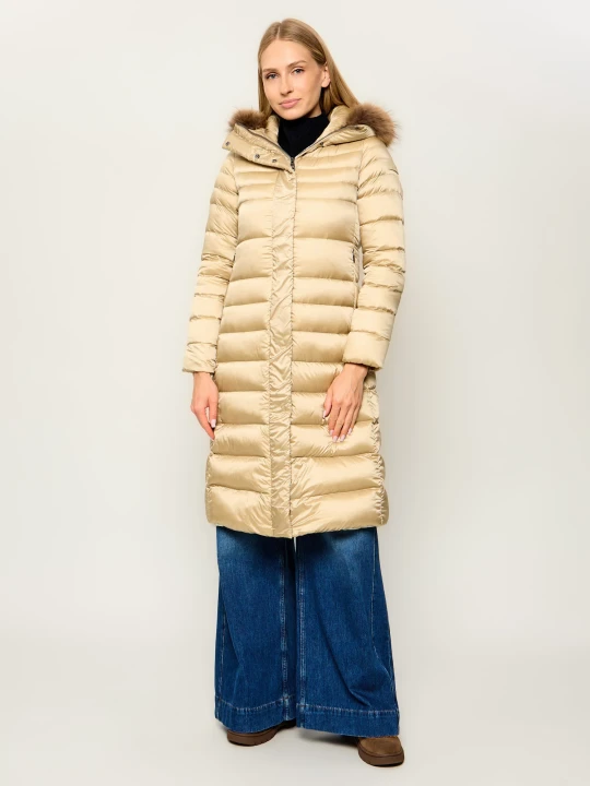 Zdjęcie produktu Hetrego Puchowy płaszcz Winthrop | shearling Hetregó beżowy