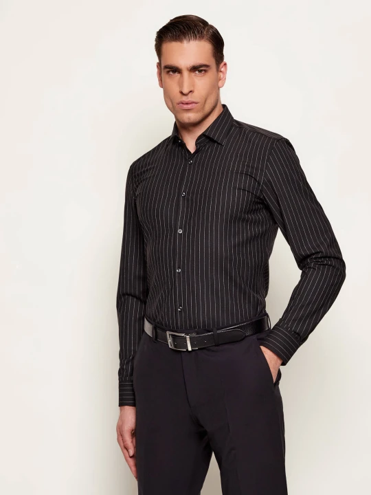 Zdjęcie produktu HUGO Koszula Kenno | stretch | Slim Fit | z dodatkiem wełny czarny