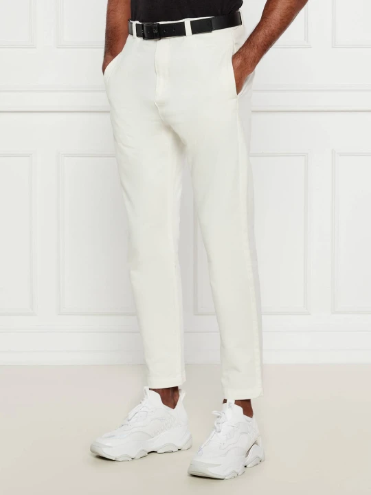 Zdjęcie produktu HUGO Spodnie chino David251D | Slim Fit biały