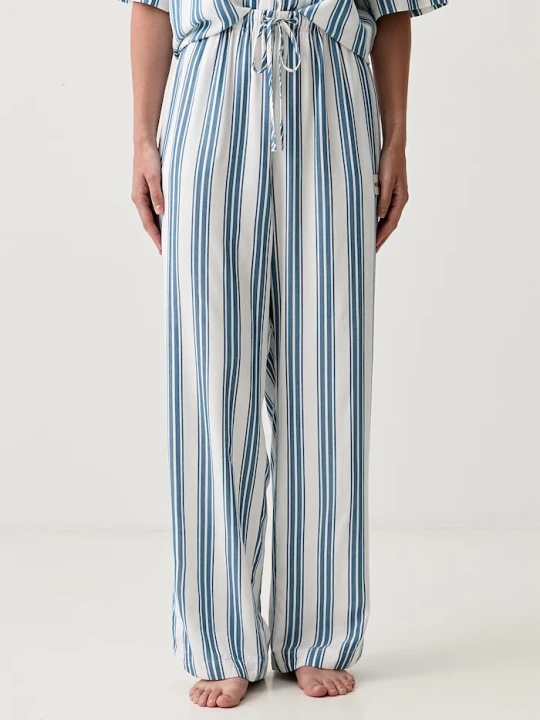 Zdjęcie produktu HUGO spodnie piżamowe damskie z wiskozy RESORT PANTS niebieski