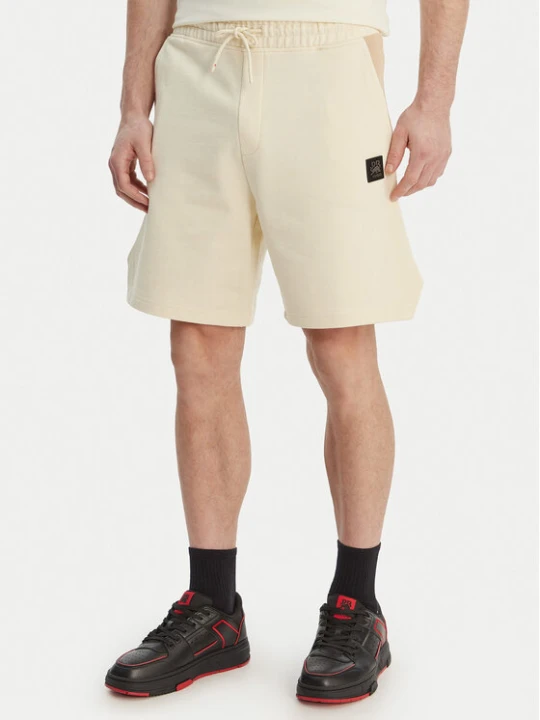 Zdjęcie produktu HUGO Szorty materiałowe Despen_RB 50559712 Écru Relaxed Fit Kremowy