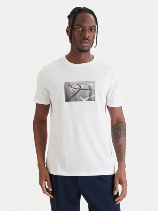 Zdjęcie produktu HUGO T-Shirt Dostino 50557674 Écru Regular Fit Kremowy