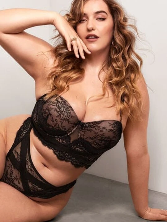 Zdjęcie produktu Hunkemöller Długi usztywniony biustonosz z fiszbinami bez ramiączek Bellatrix Czarny