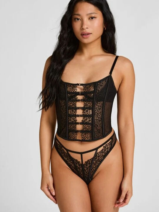 Zdjęcie produktu Hunkemöller Stringi Kristina z Wysokim Stanem Czarny