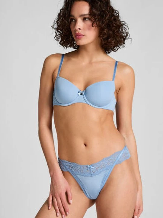Zdjęcie produktu Hunkemöller Stringi w kształcie litery V, z niskim stanem Elliena Niebieski