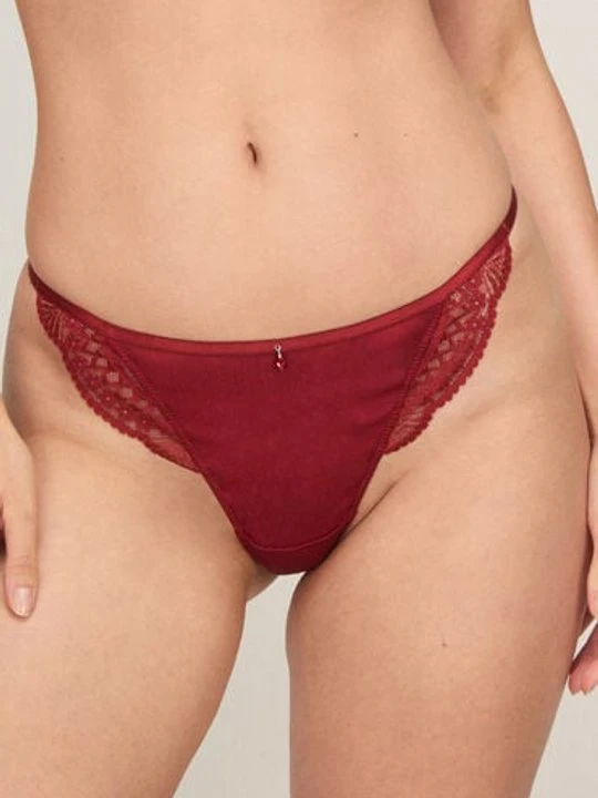 Zdjęcie produktu Hunkemöller Stringi z wysokim wycięciem Tosca Czerwony