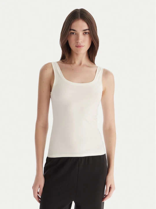 Zdjęcie produktu Hunkemöller Top Singlet 302723 Biały Slim Fit