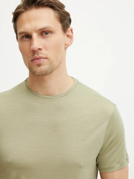 Zdjęcie produktu Icebreaker t-shirt sportowy Merino Blend 125 Sphere zielony