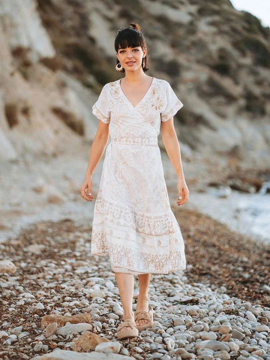 Zdjęcie produktu Isla Bonita by SIGRIS Sukienka w kolorze beżowym rozmiar: XL