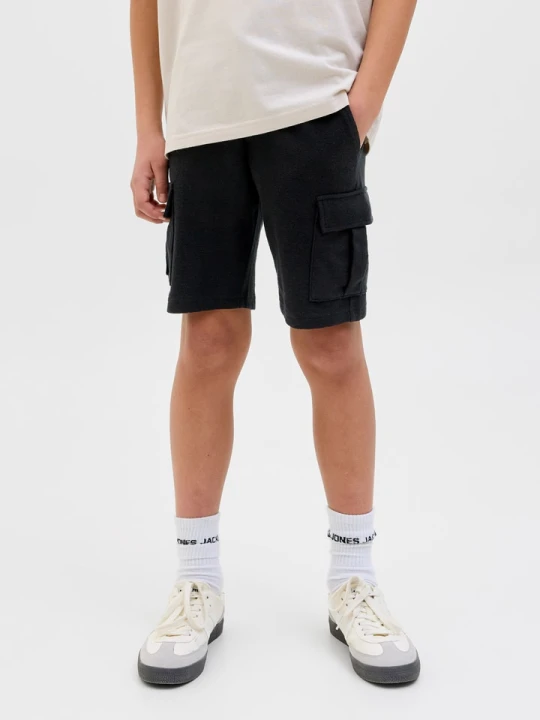 Zdjęcie produktu JACK & JONES Junior Szorty dresowe "Gordon" w kolorze czarnym rozmiar: 152