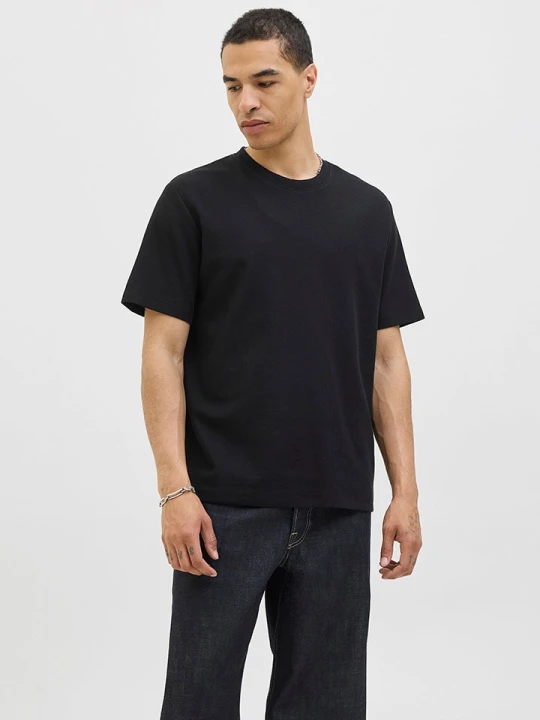 Zdjęcie produktu Jack & Jones Koszulka "Jjeaustin" w kolorze czarnym rozmiar: XL