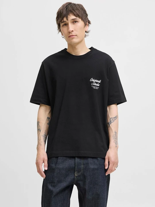 Zdjęcie produktu Jack & Jones Koszulka "Jormorrebro" w kolorze czarnym rozmiar: XL