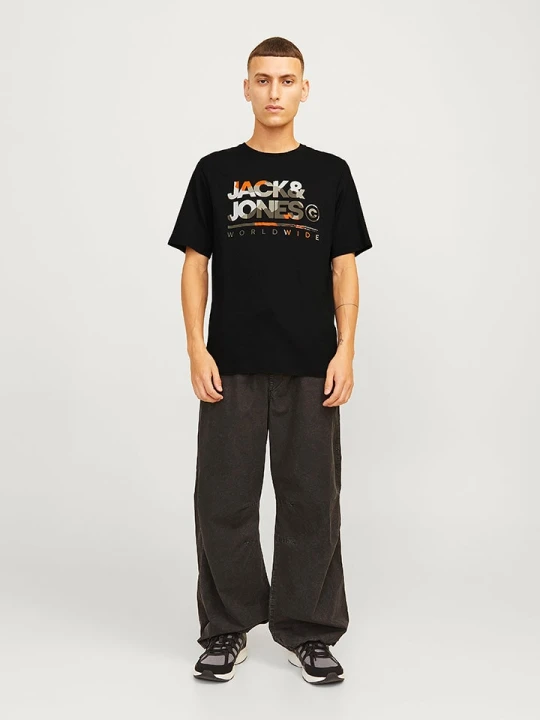 Zdjęcie produktu Jack & Jones Koszulka "Luke" w kolorze czarnym rozmiar: S