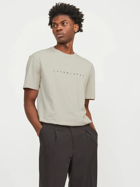 Zdjęcie produktu Jack & Jones Koszulka w kolorze beżowym rozmiar: L